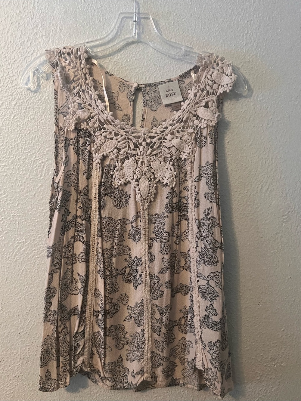 Knox Rose Beige Paisley Crochet Trim Tank Top